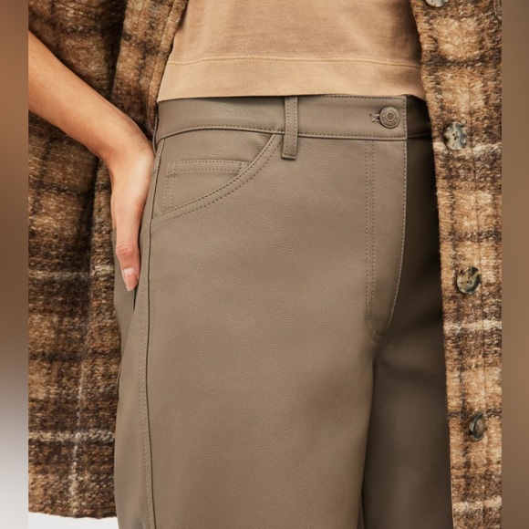 Aritzia Wilfred Free Valerie Straight Leg Vegan Leather Pants Black size 0 - Picture 6 of 16